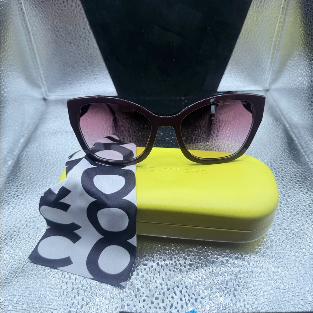 Marc Jacobs MARC 626/S in the Burgundy (LHF 3X)